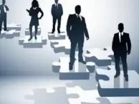 职场谋略100讲多长心眼少走弯路